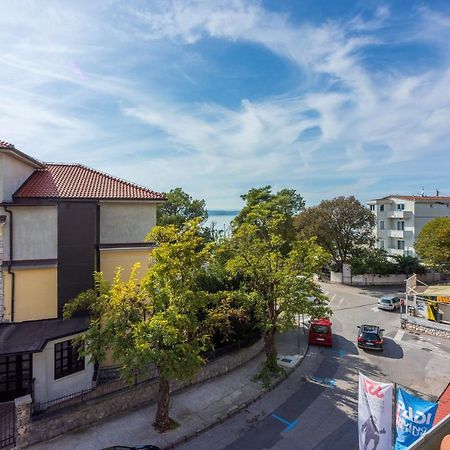 Apartment Riky Криквеница Екстериор снимка